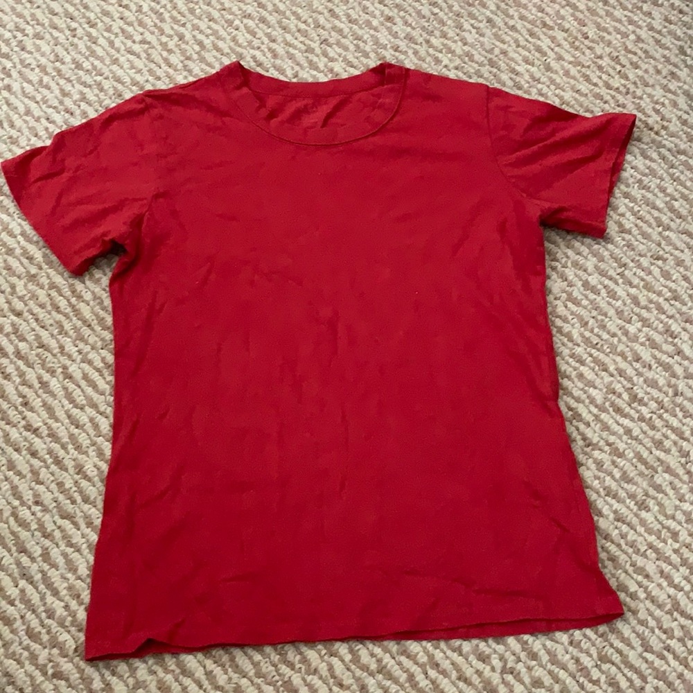 Brandy Melville short sleeve shirt